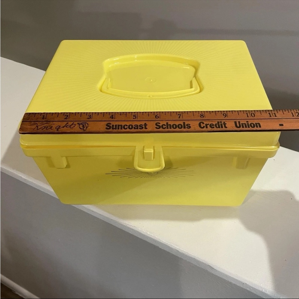 Vintage 1960s Atomic Starburst Yellow Sewing Box MCM Craft Storage Retro Decor - Picture 13 of 14